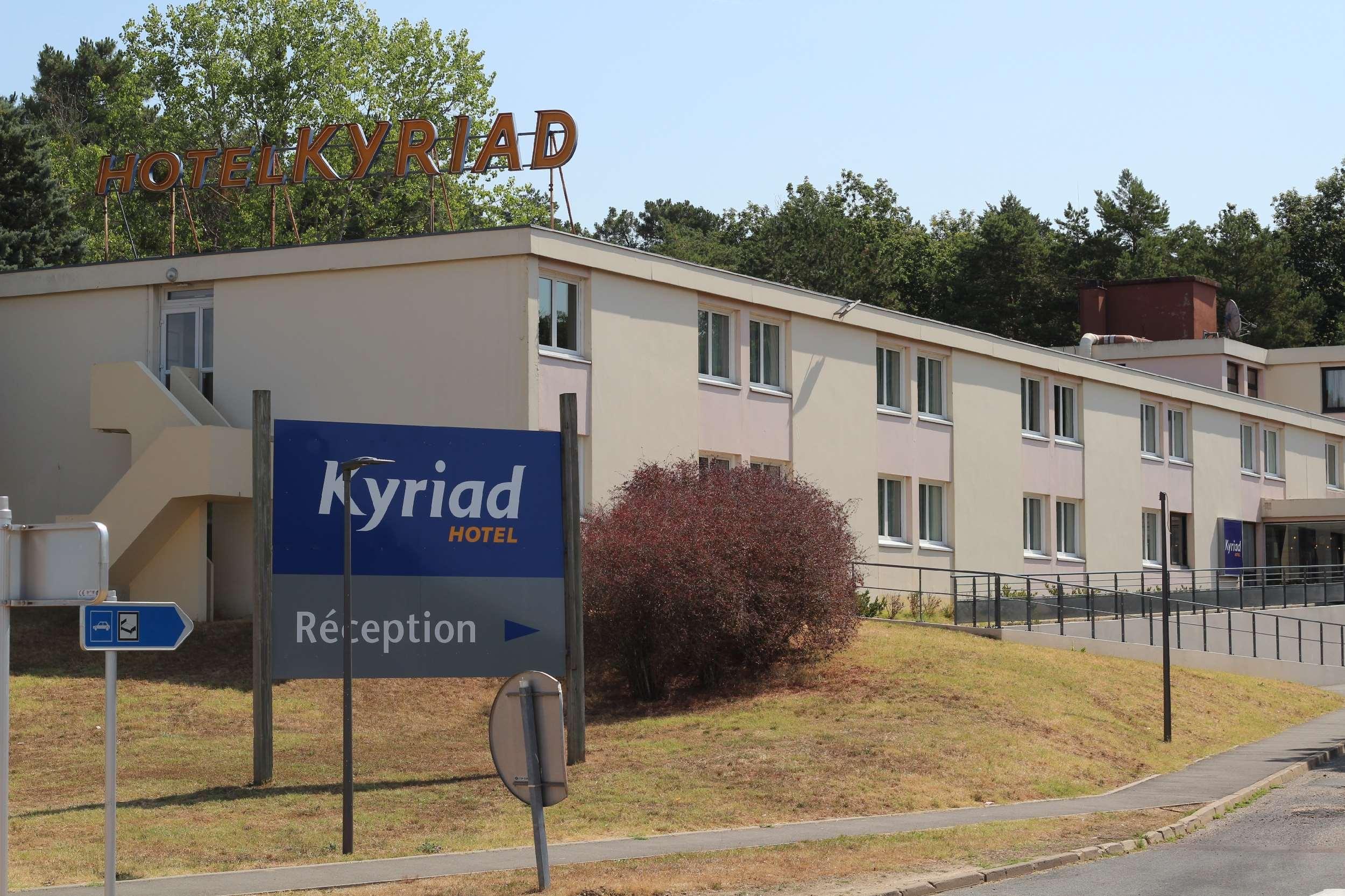 Kyriad Nemours Exterior foto