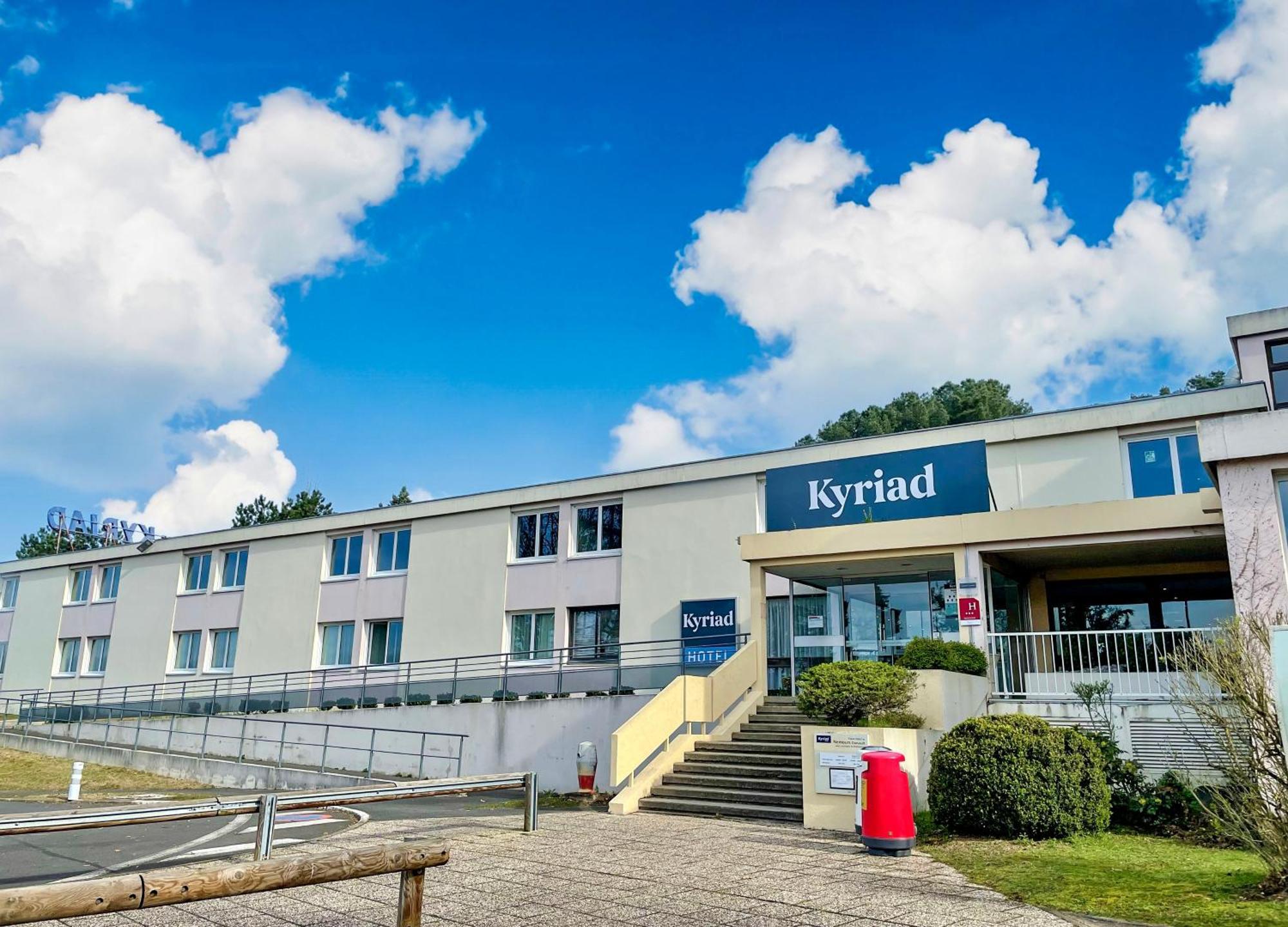 Kyriad Nemours Exterior foto